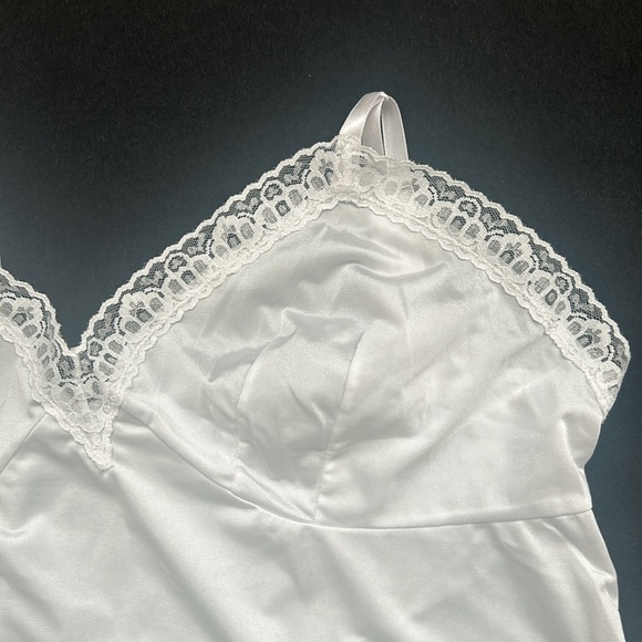 Vanity Fair Full Length Slip XL - Picture 11 of 11